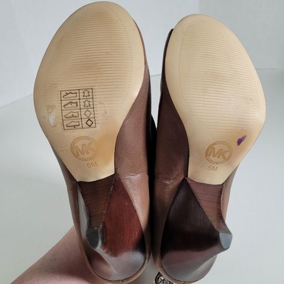 Michael Kors Leather Upper Peep Toe Zip Up Shooties - Picture 12 of 14